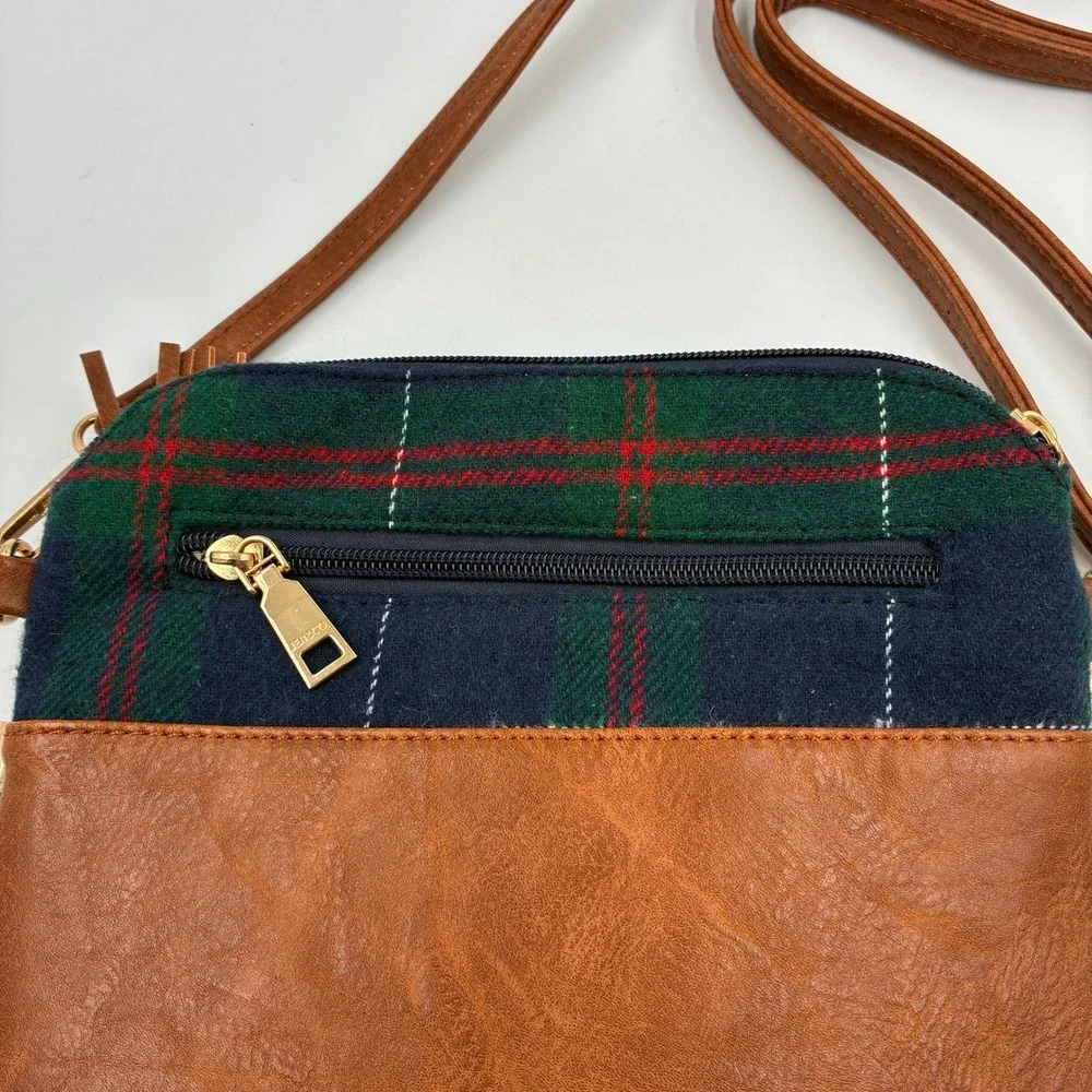 Jenco Handbag PETA Approved Vegan Crossbody Bag Blue Green Tassel Gold Tone‎ 9x8